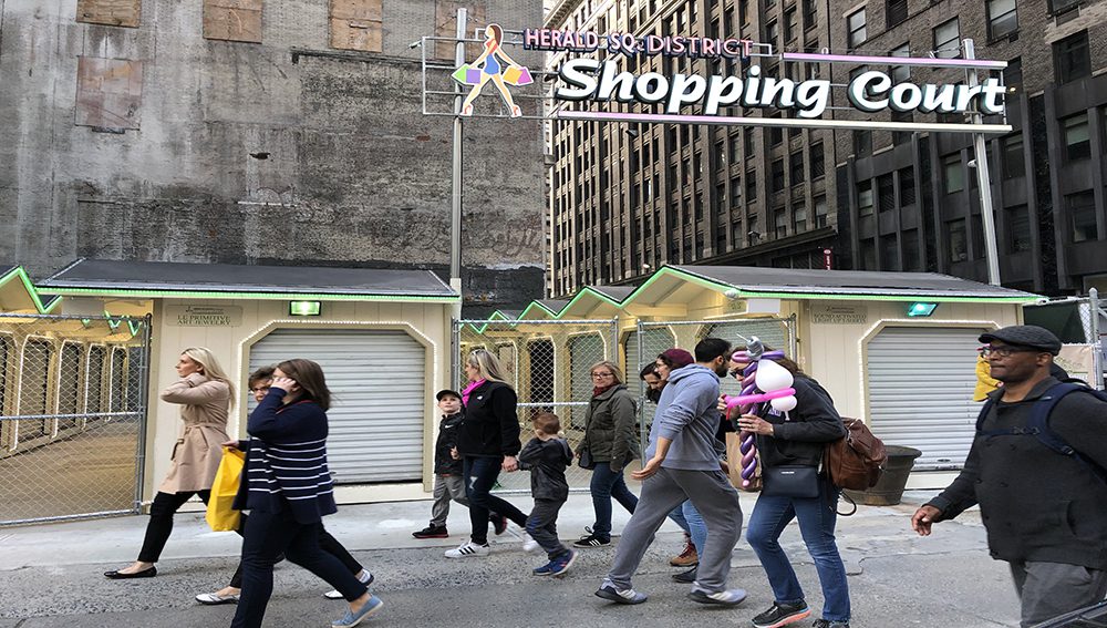 Herald SquareShopping Court